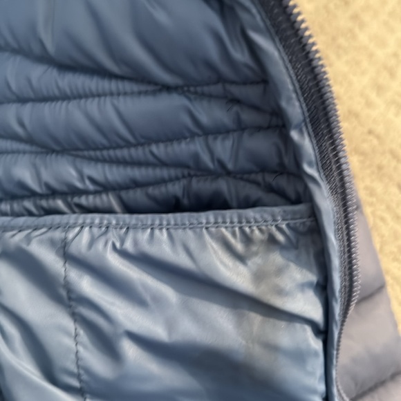 Bernardo XS light puffer coat blue-ish purple; packable - Picture 8 of 8